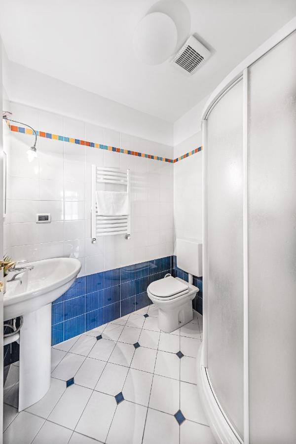 Gaudio Flat Near Ariston Theater By Wonderful Italy Apartment Sanremo Bagian luar foto